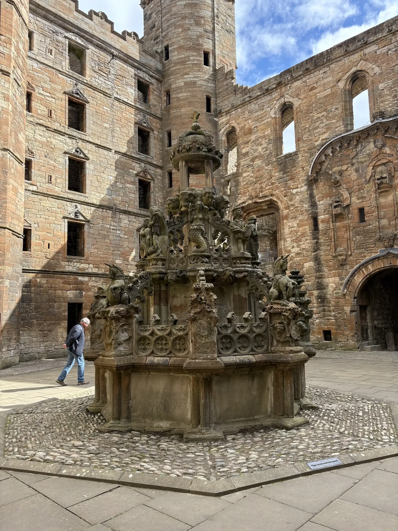 Linlithgow Palace • Karyn