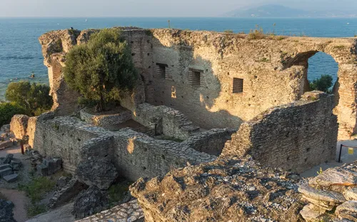 Grottoes of Catullus