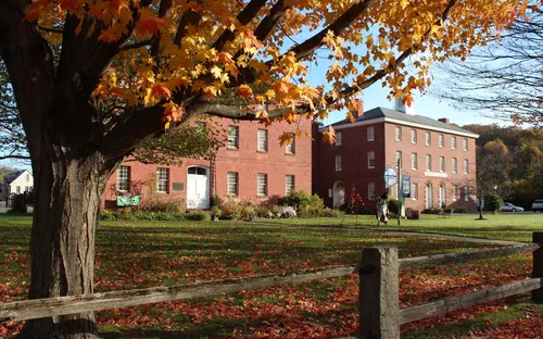 Memorial Hall Museum