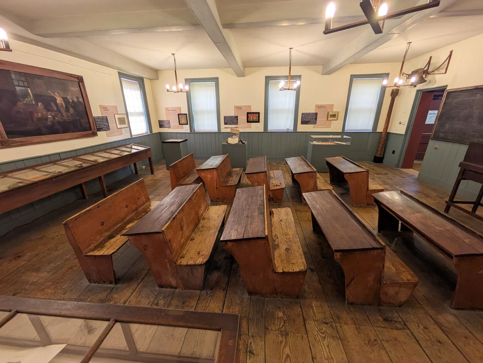 Memorial Hall Museum