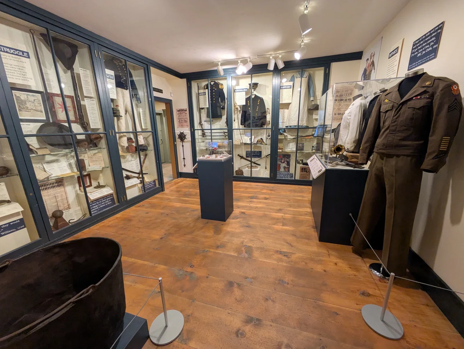 Memorial Hall Museum