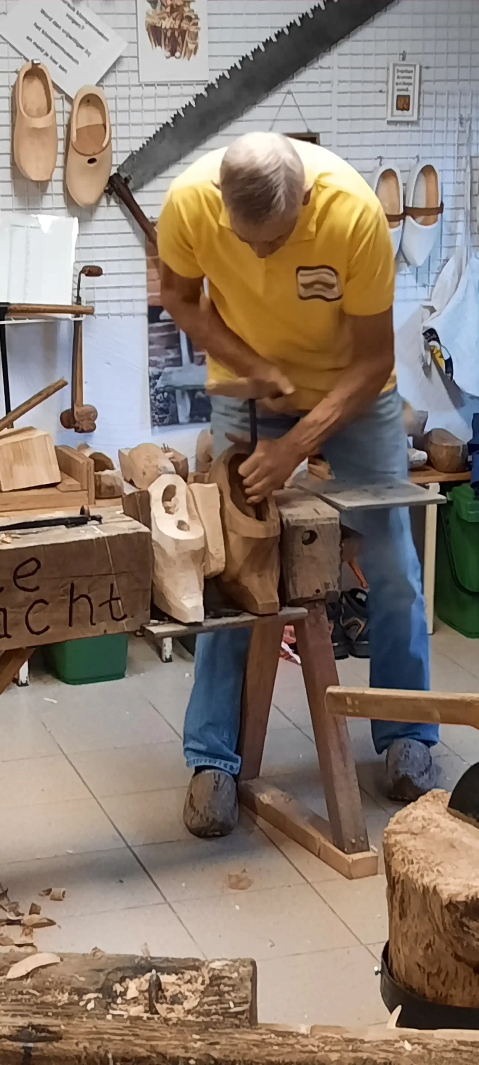 Klompenmuseum 't Oale Ambacht • De Zonnebloem