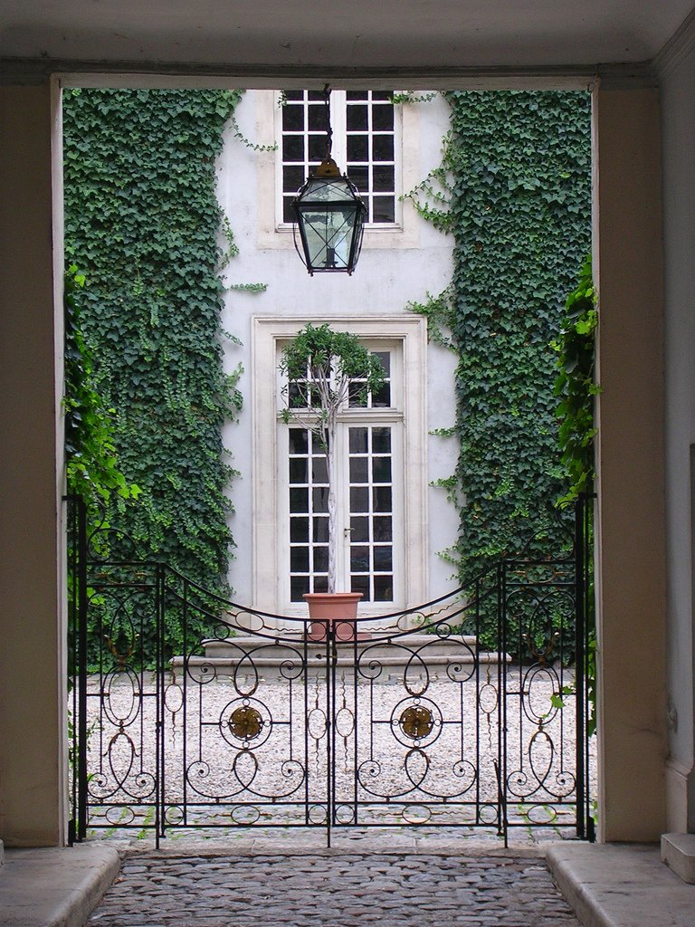 Musée des Tissus et des Arts décoratifs