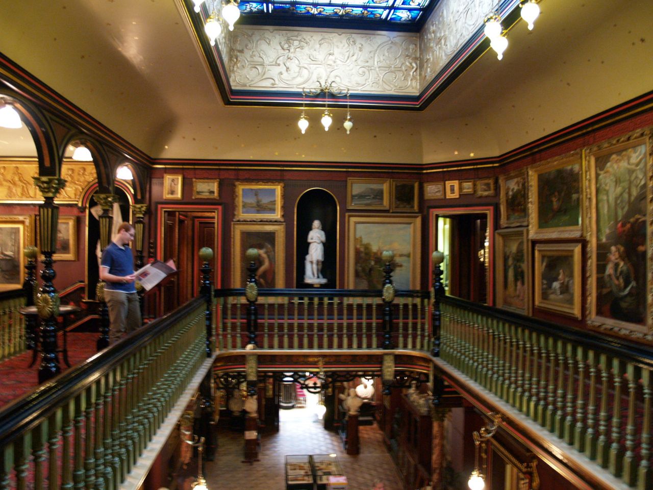 Russell-cotes Art Gallery & Museum Location