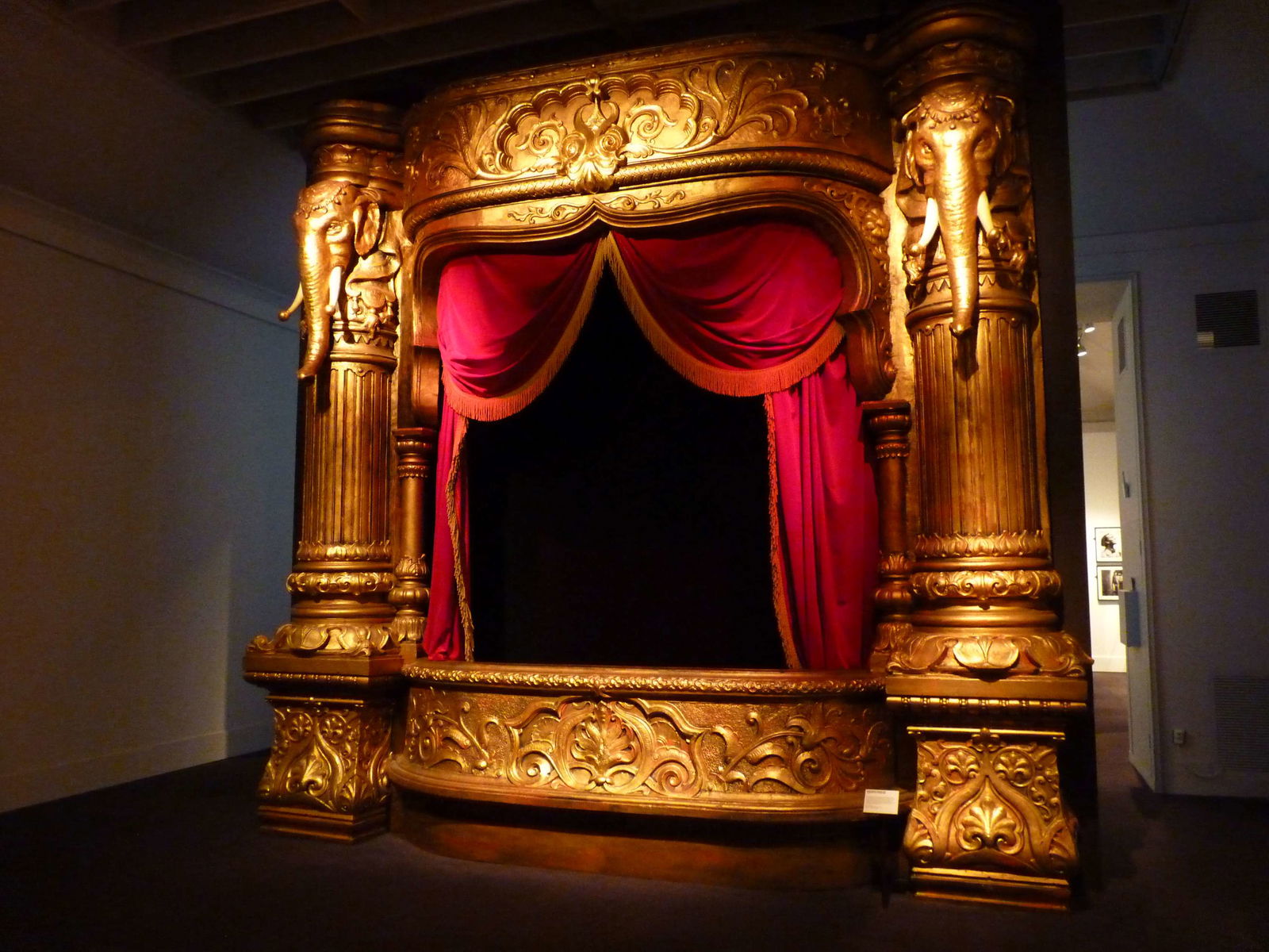 Victoria and Albert Museum