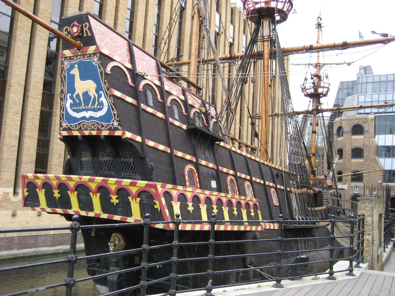 Golden Hinde (London) - Visitor Information & Reviews