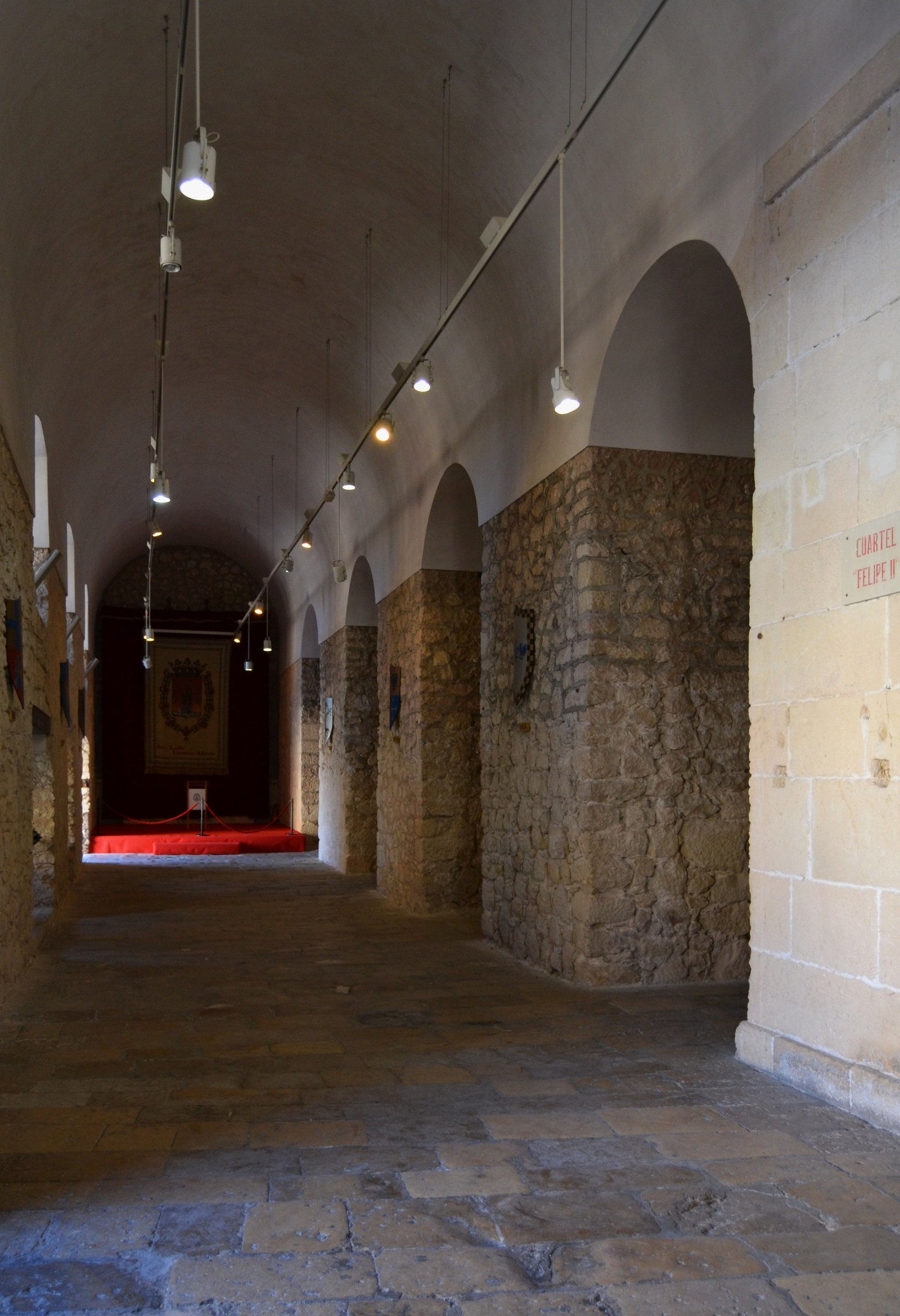 Castillo de Santa Bárbara - Museo de la Ciudad de Alicante