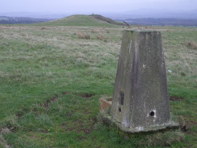 Cairnpapple Hill
