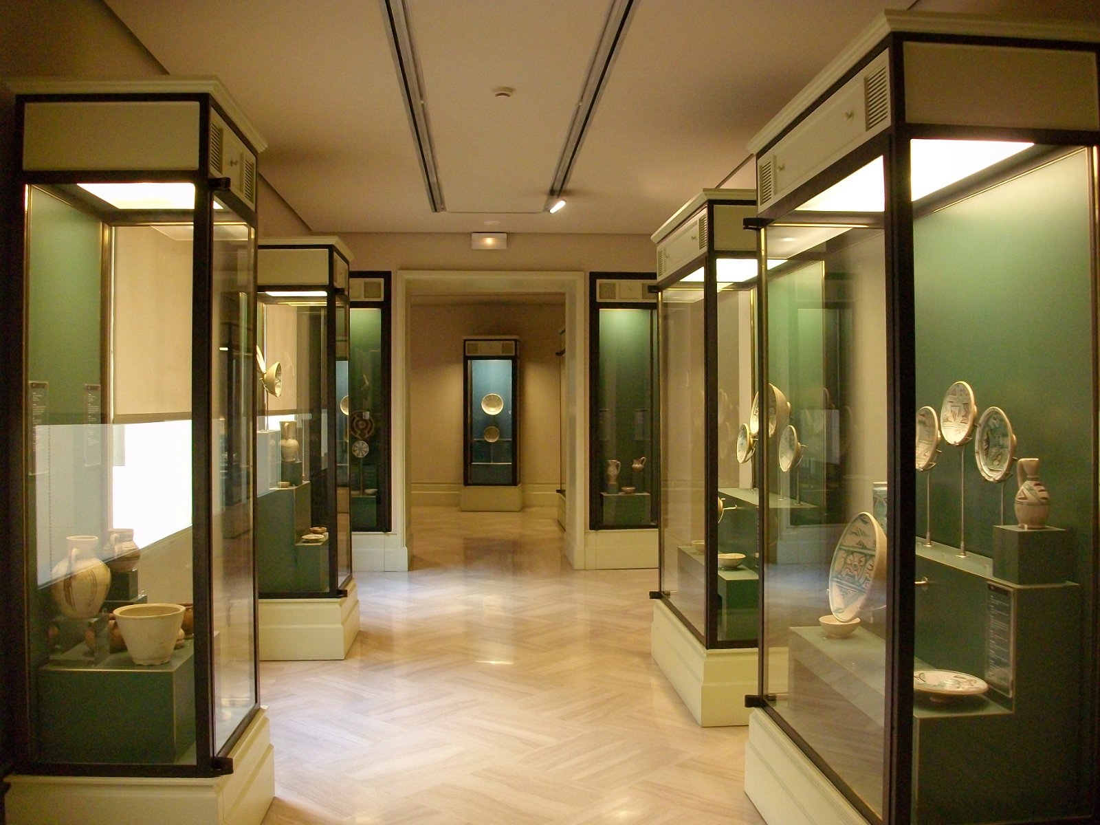 National Museum of Ceramics and Decorative Arts González Martí