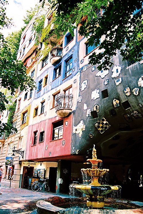 Hundertwasserhaus