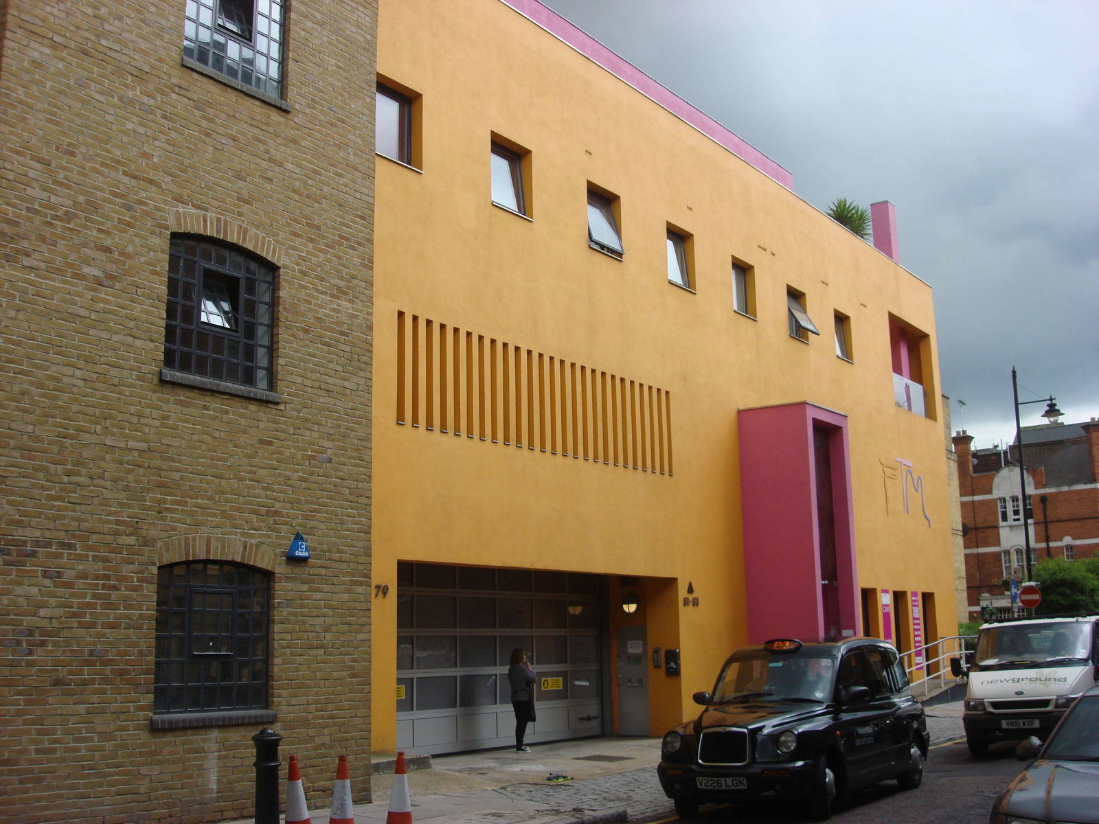 Fashion and Textile Museum