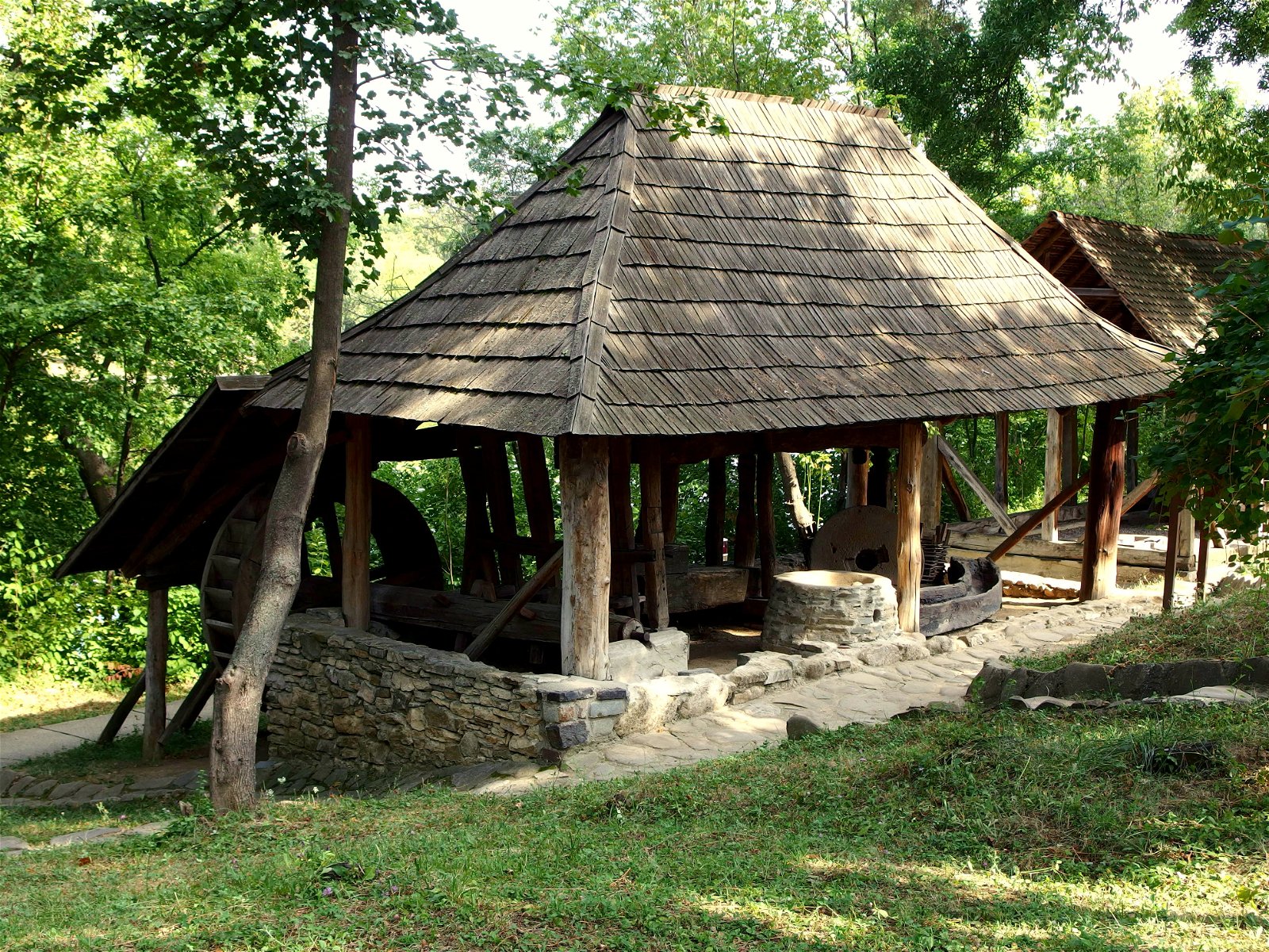 Village Museum (Muzeul Satului)