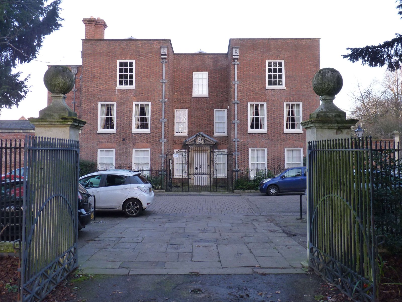 Belgrave Hall and Gardens