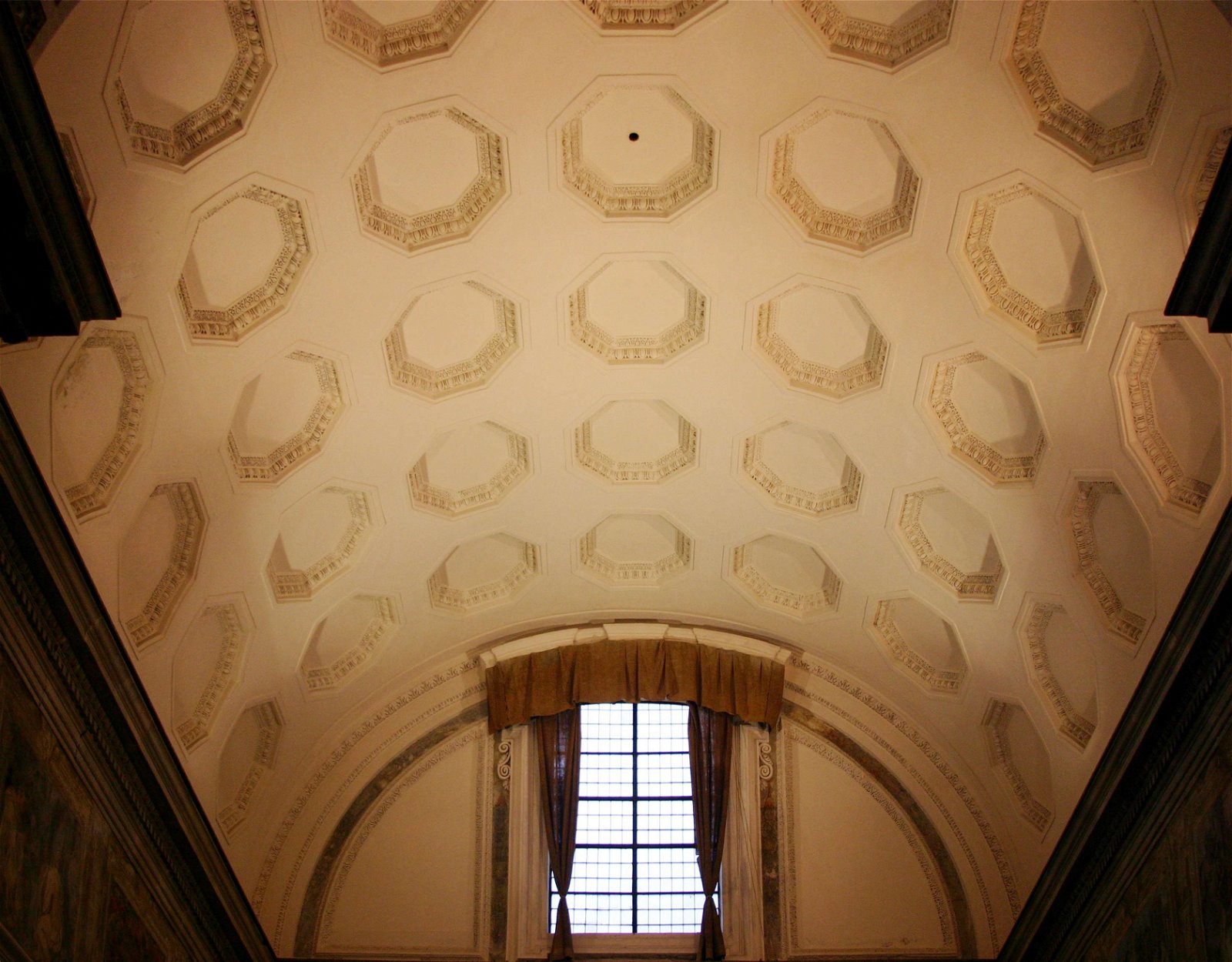 Sant'Anna dei Lombardi