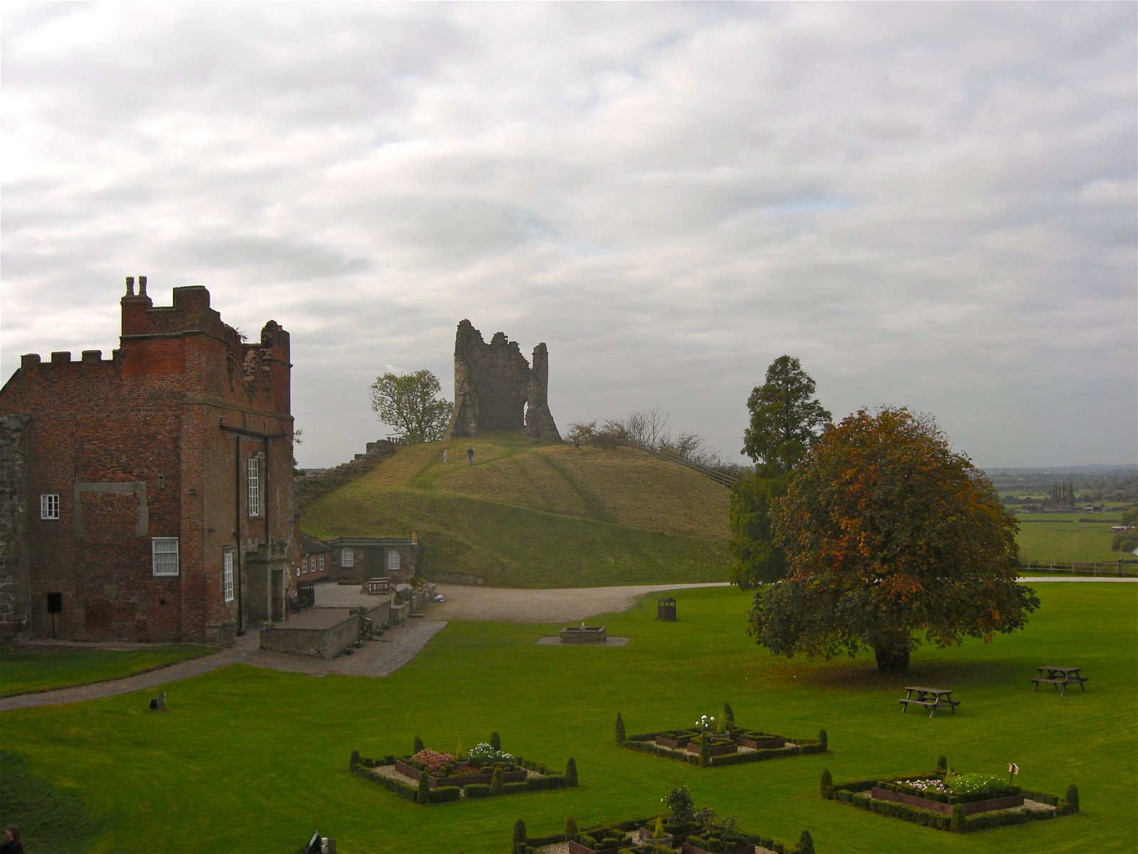 Tutbury Castle Burton upon Trent Visitor Information Reviews