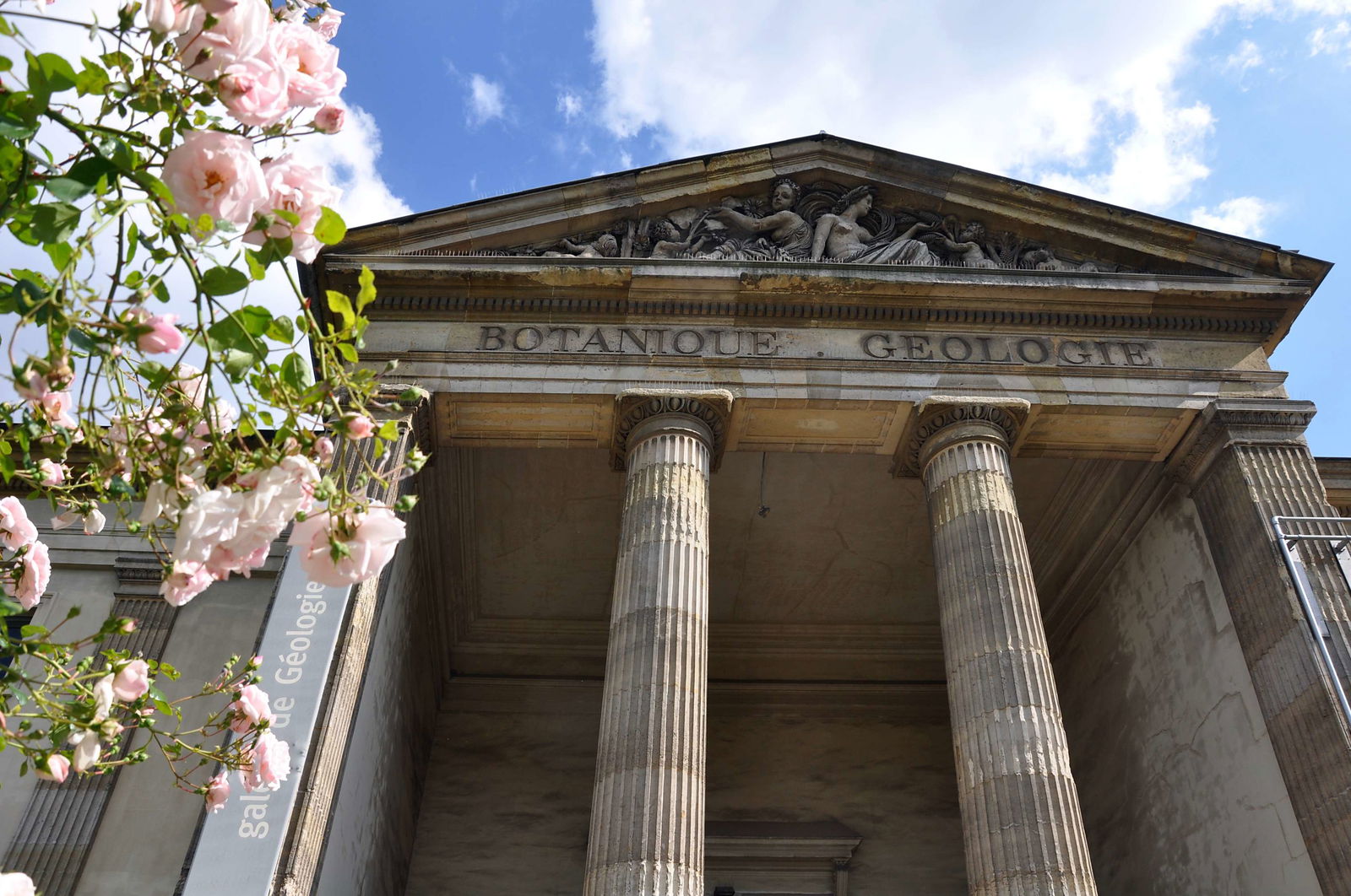 Galerie de Mineralogie et de Geologie
