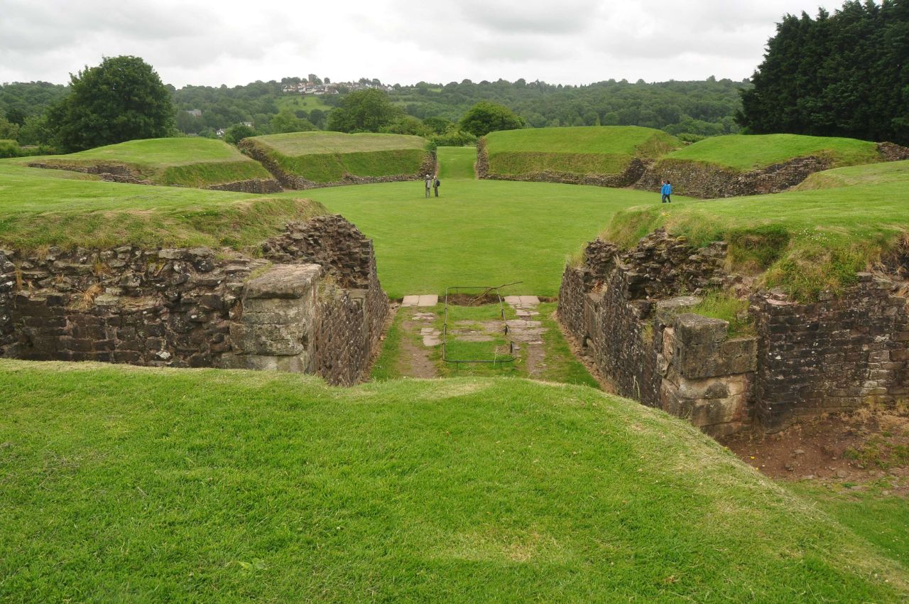 Caerleon Amphitheatre (Newport) - Visitor Information & Reviews