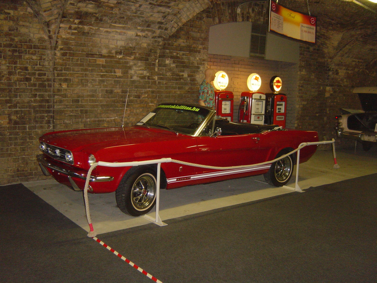 Alomauto Museum