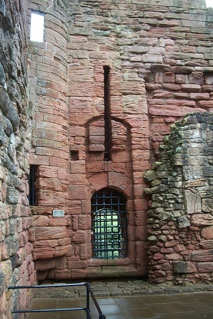 Bothwell Castle