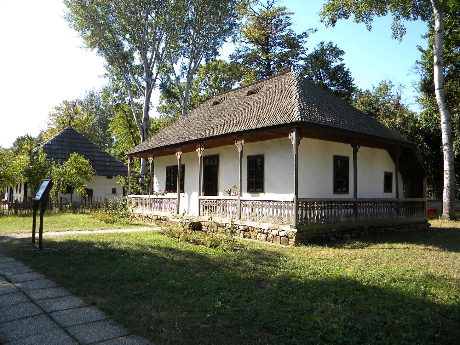 Village Museum (Muzeul Satului)