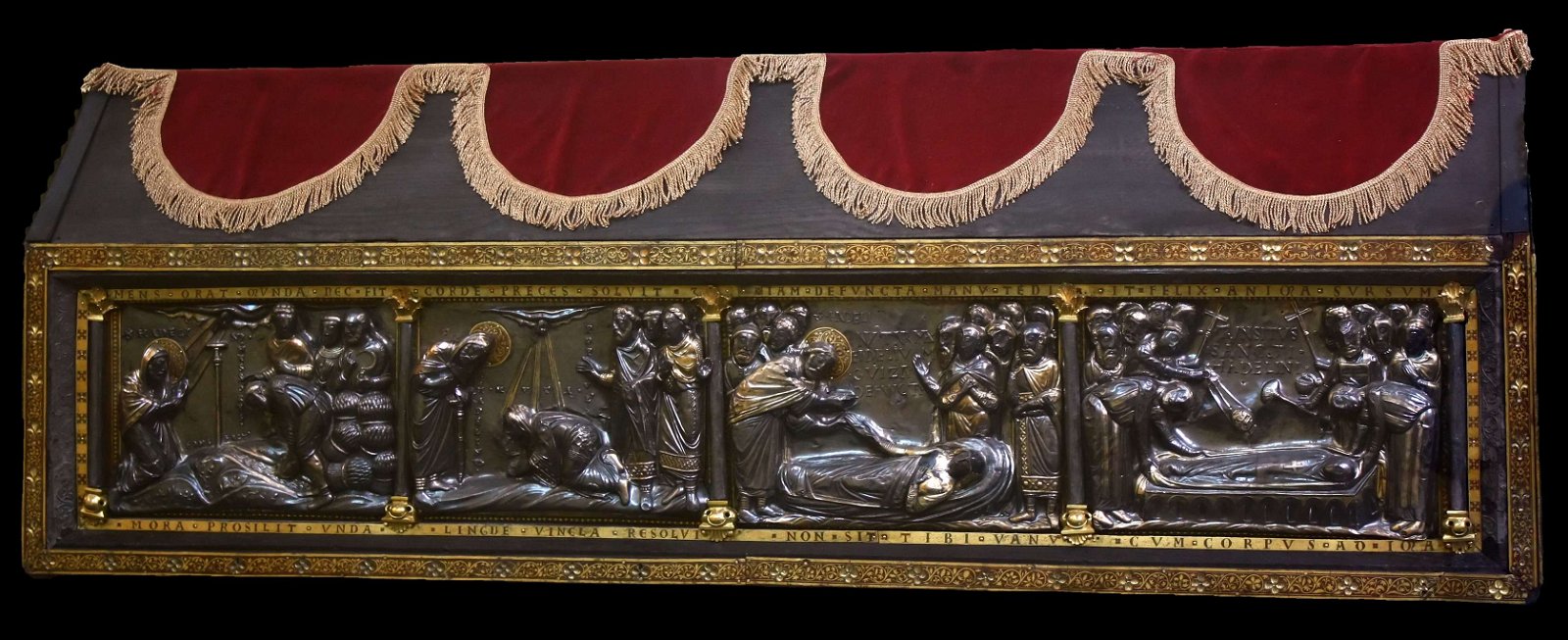 Schatkamer van de kapittelkerk van Visé