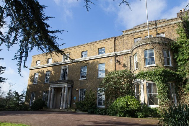 Myddelton House Gardens