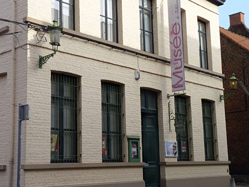Musée du Folklore Léon Maes