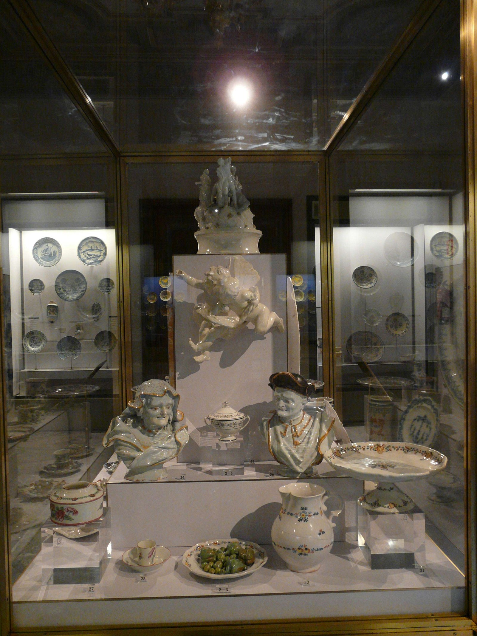 National Museum of Ceramics and Decorative Arts González Martí