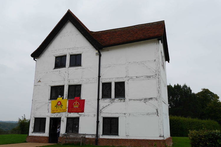 Queen Elizabeth's Hunting Lodge