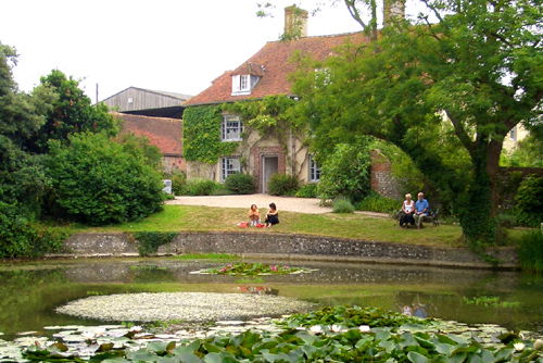 Charleston Farmhouse