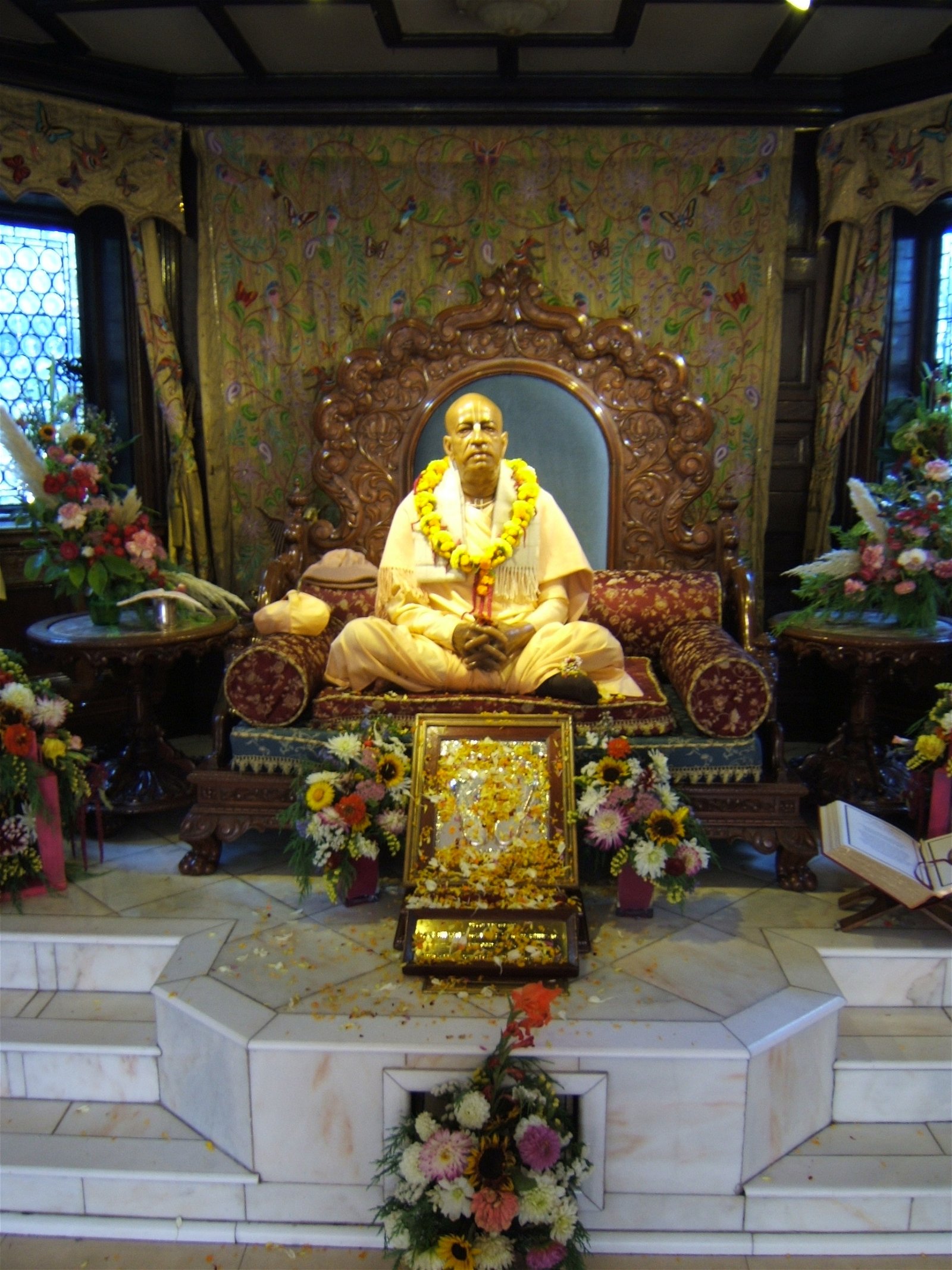 Bhaktivedanta Manor