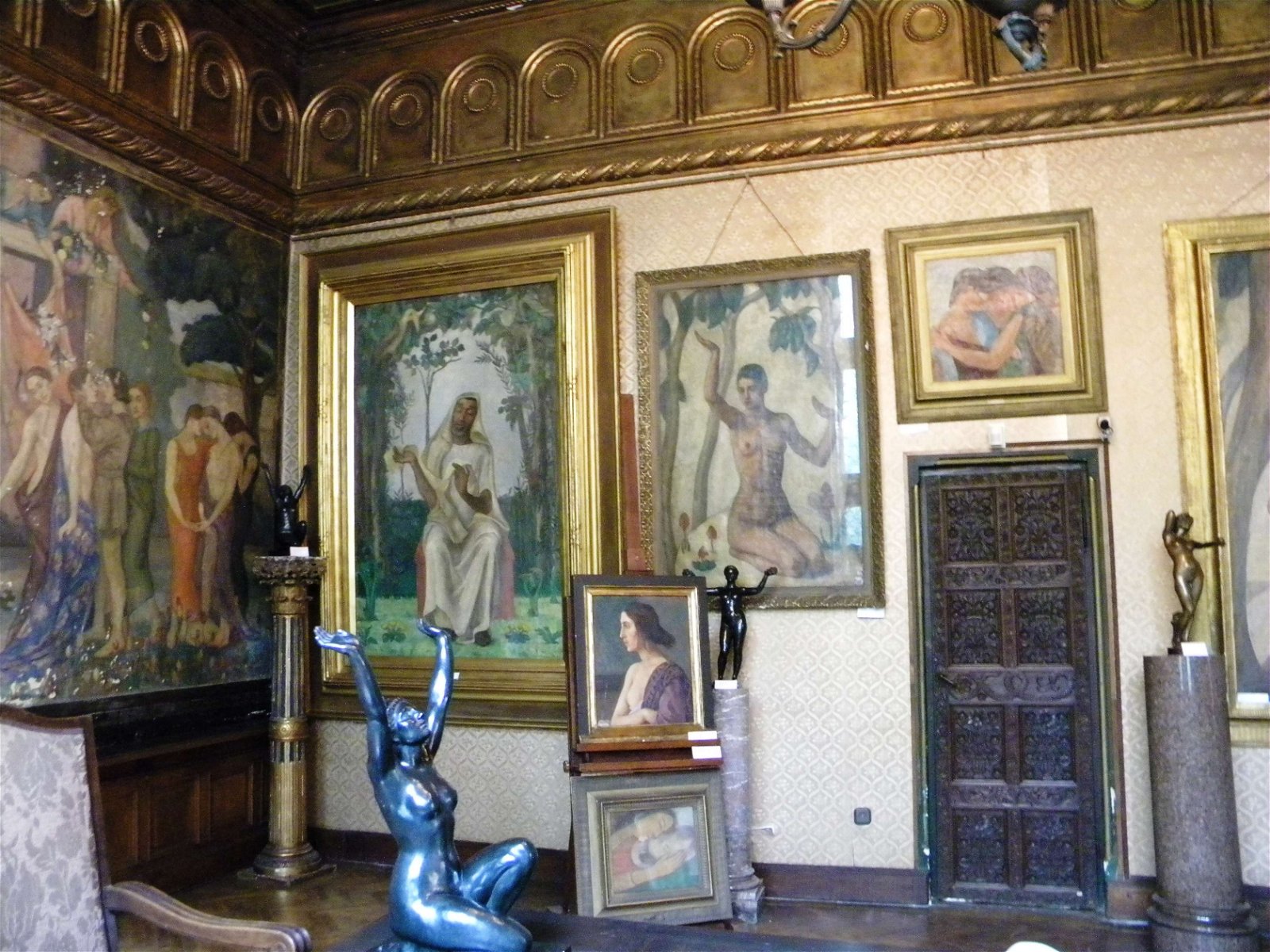 Frederic and Cecilia Cuțescu-Storck Art Museum