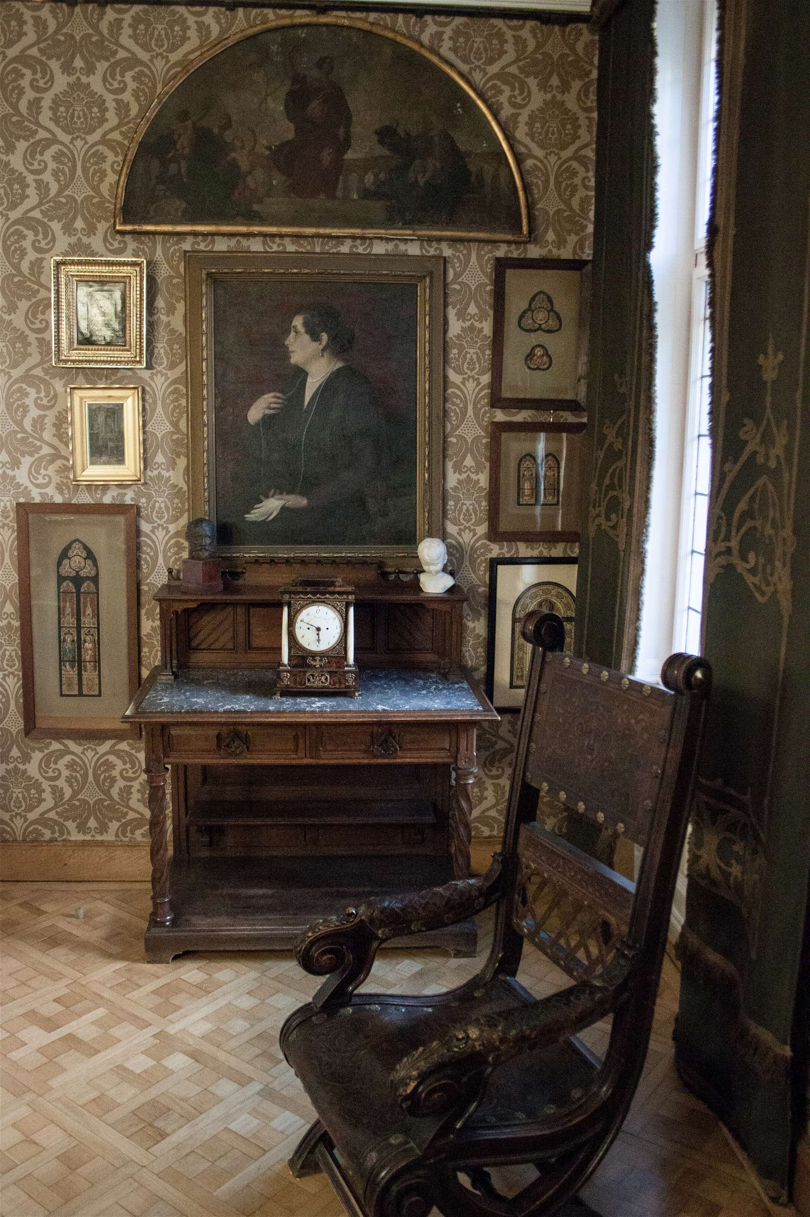 Roth Miksa Memorial House