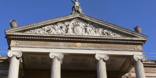 Tricks of Trade: Magic and Money in Context