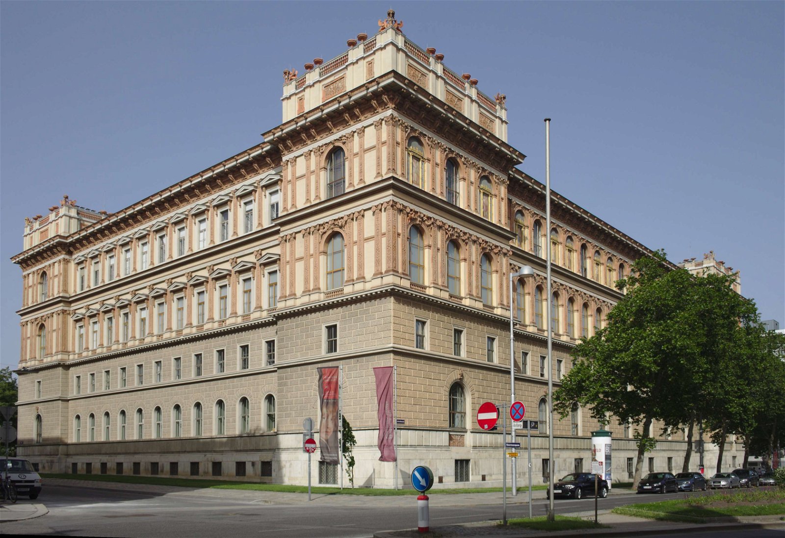 Academy of Fine Arts