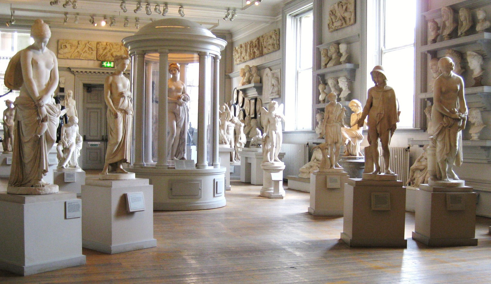 Galería de Arte Walker