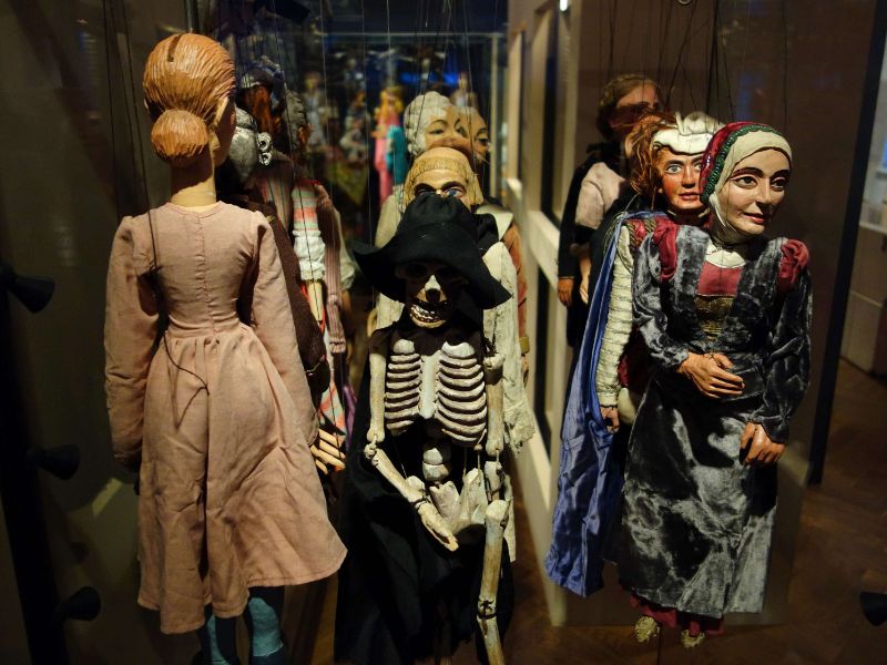 Museum für Sächsische Volkskunst mit Puppentheatersammlung