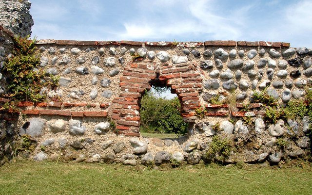 Richborough Roman Fort and Amphitheatre