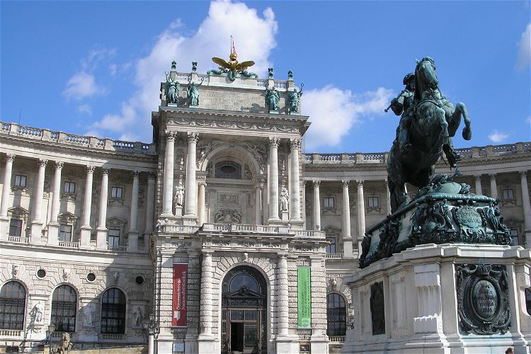 Sammlung alter Musikinstrumente