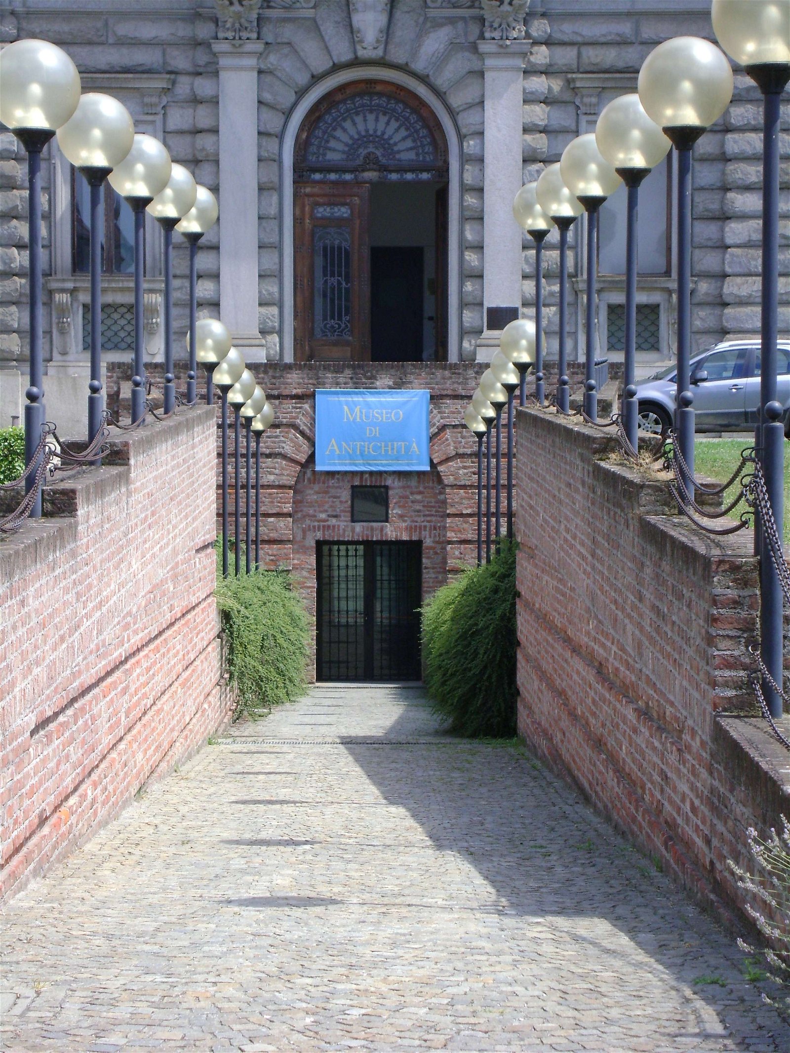 Museo Archeologico, Teatro Romano & Palazzo Chiablese