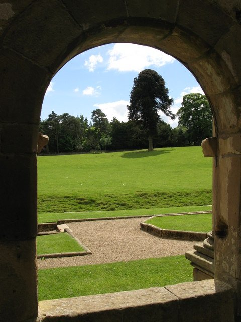 Belsay Hall, Castle and Gardens