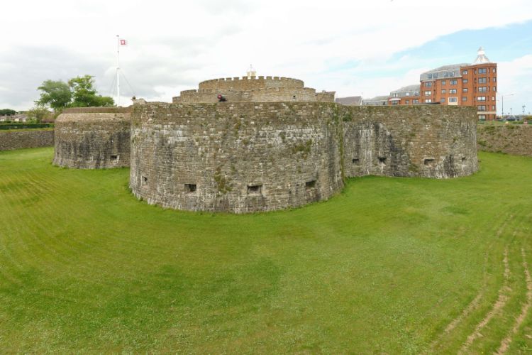 Deal Castle