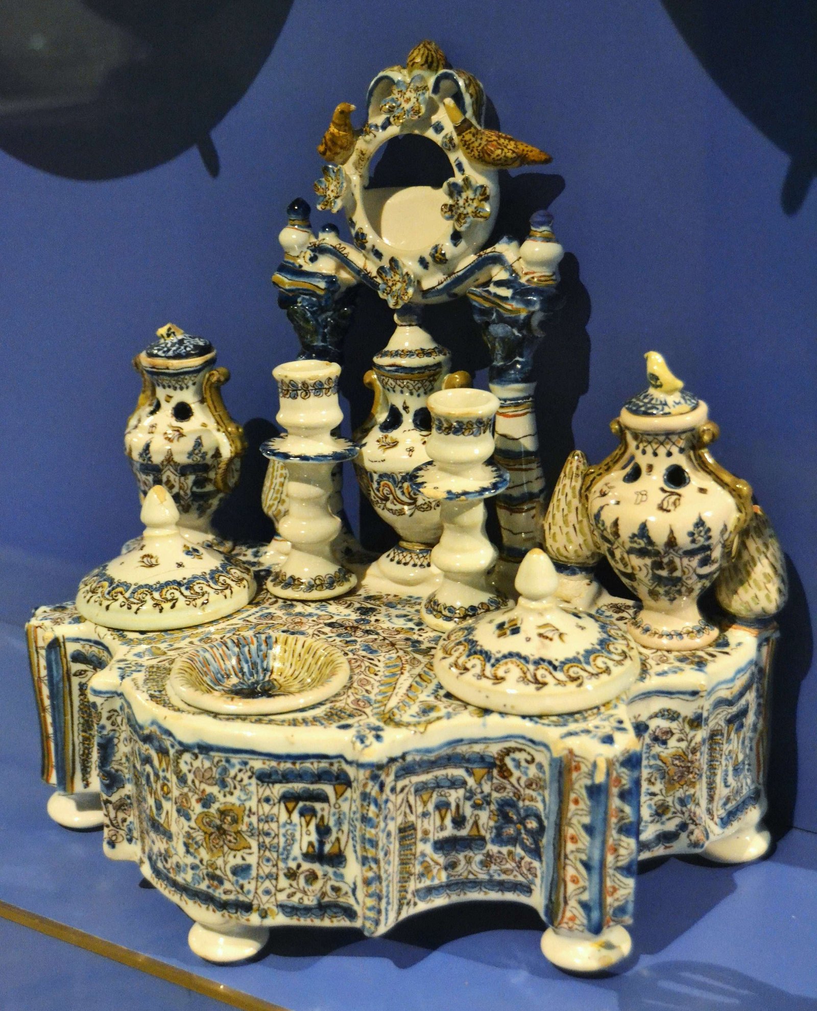 National Museum of Ceramics and Decorative Arts González Martí