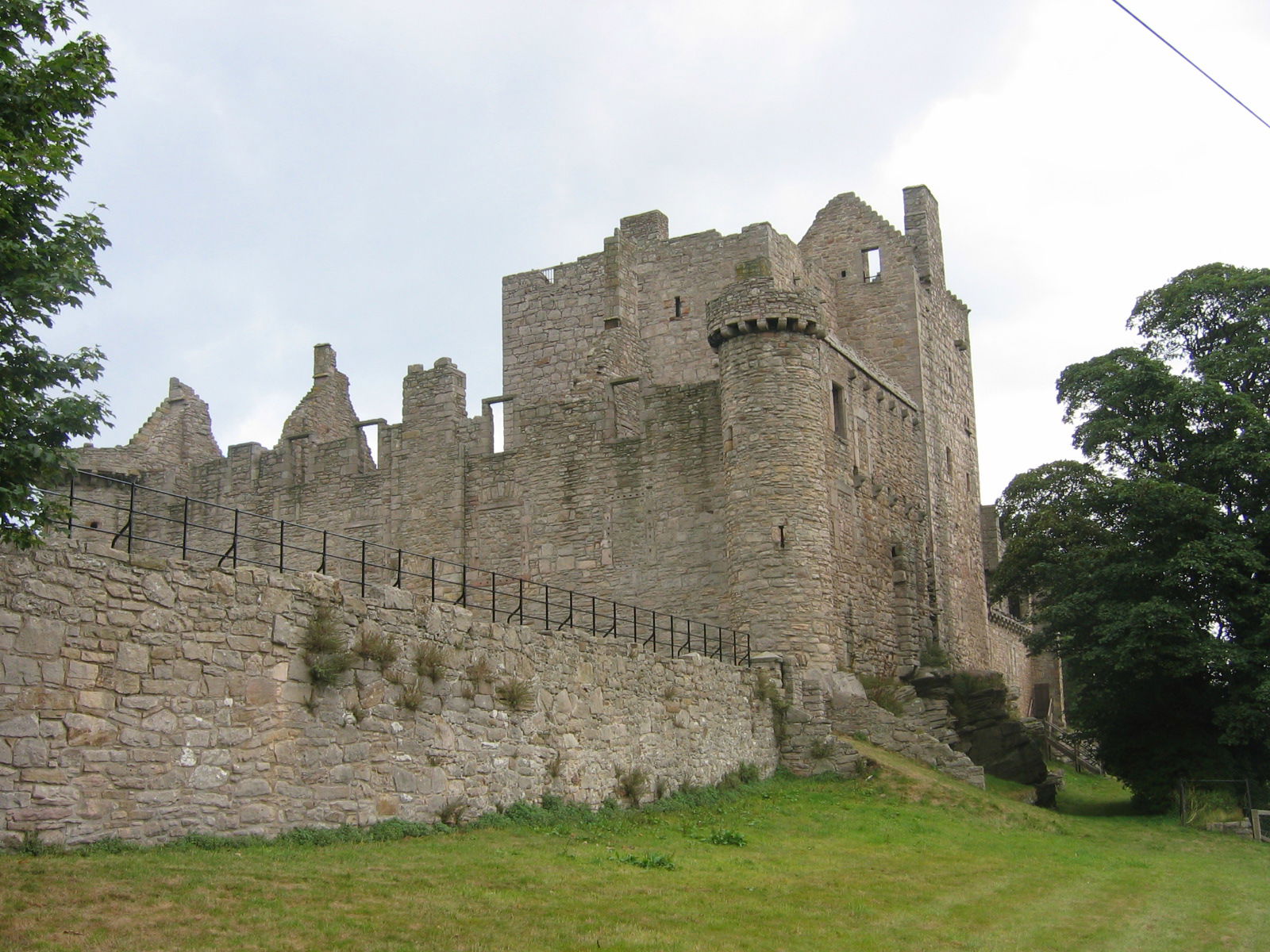 Craigmillar Castle