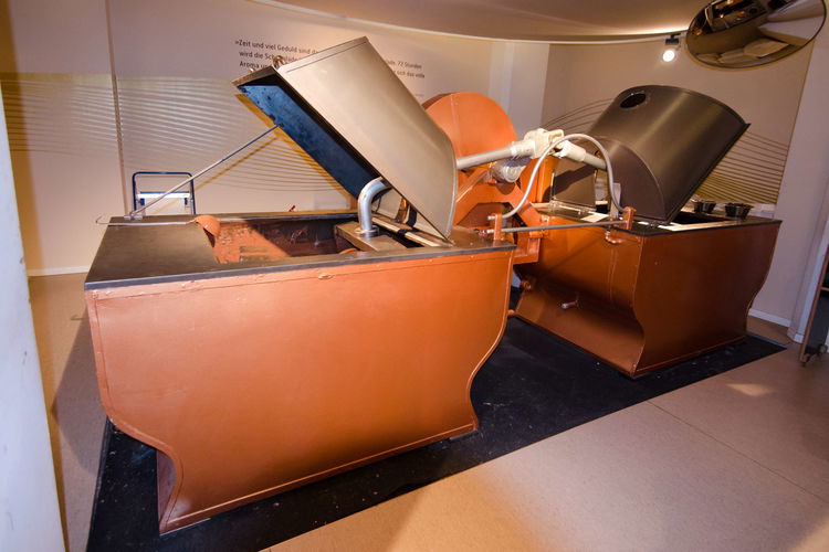 Chocoversum by Hachez