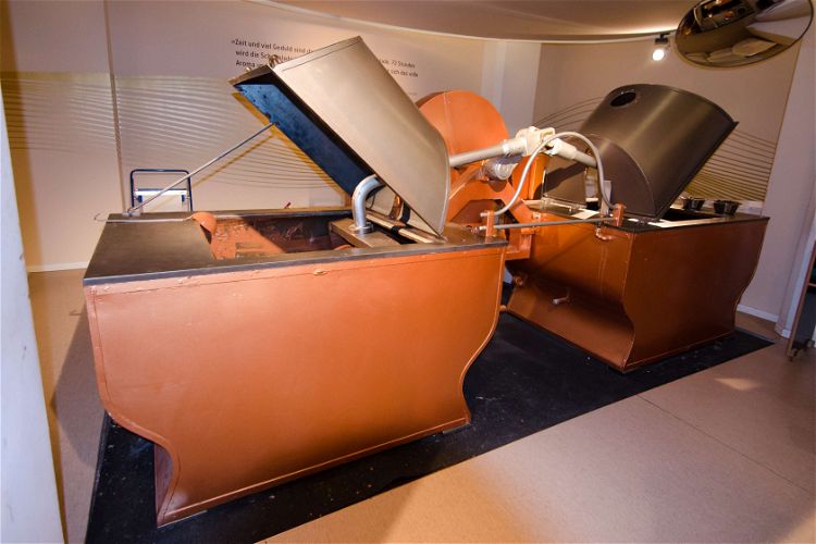 Chocoversum by Hachez