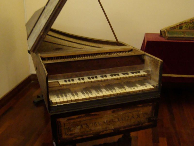 Music Instruments In Rome National Museum of Musical Instruments (Rome) - Visitor Information ...
