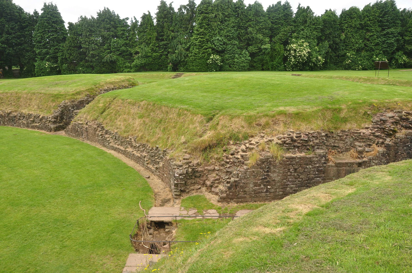 Caerleon Roman Fortress and Baths