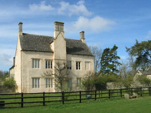 Cogges Manor Farm
