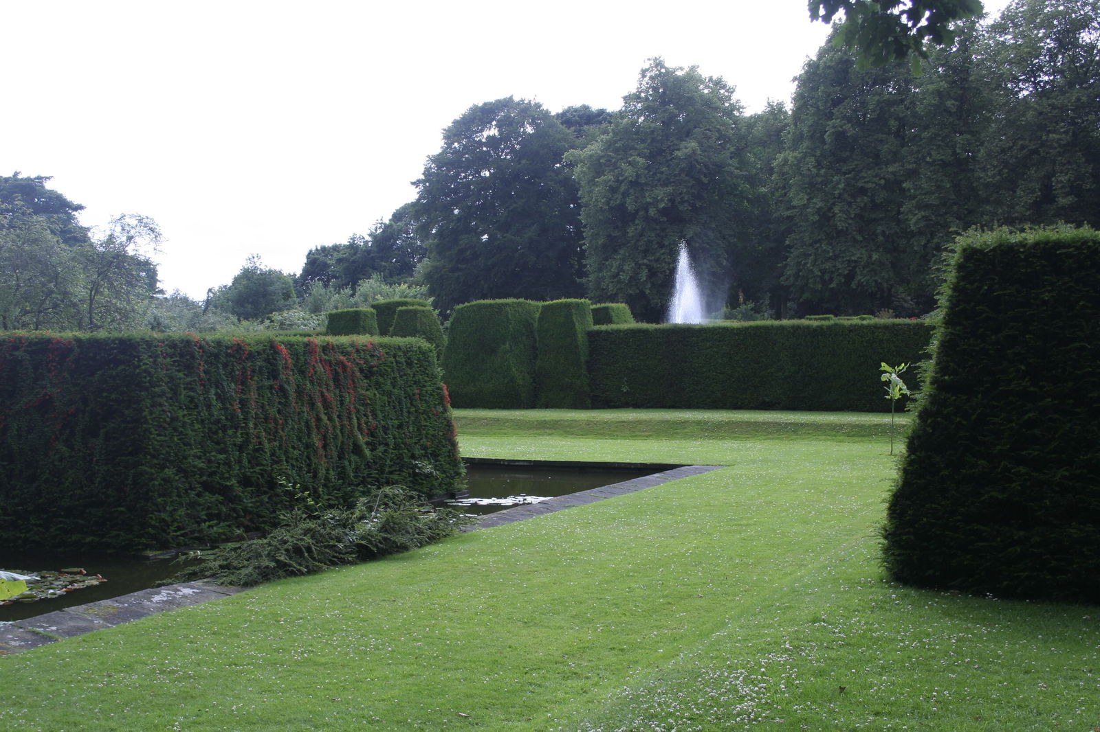 Renishaw Hall